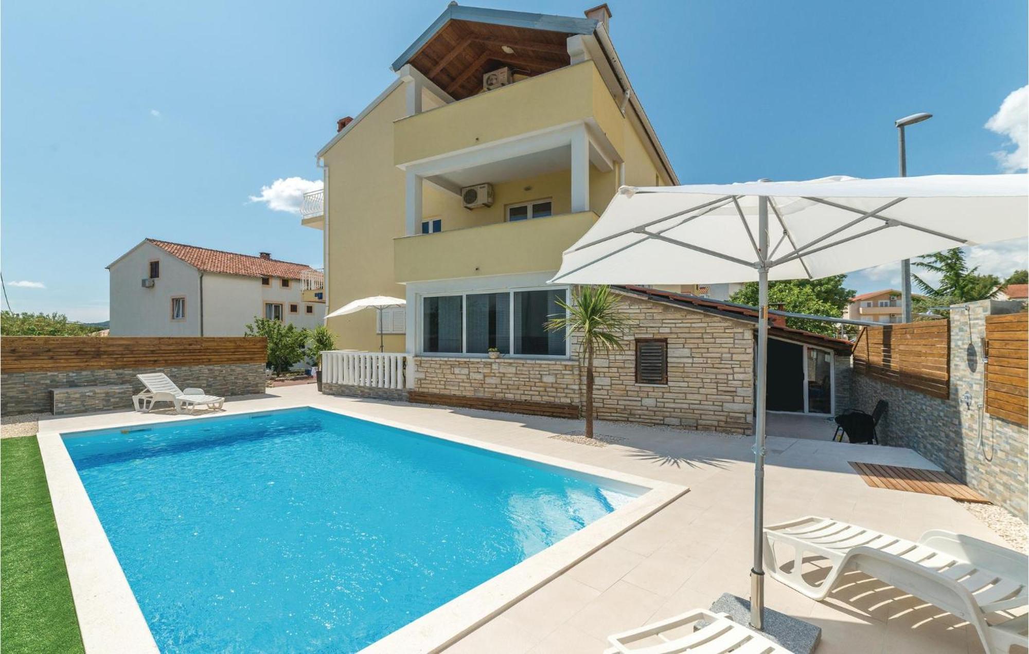 Pet Friendly Apartment In Biograd With Kitchen Biograd Na Moru Exterior foto