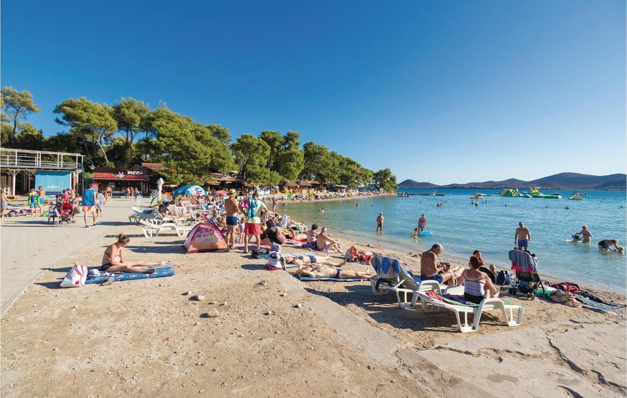 Pet Friendly Apartment In Biograd With Kitchen Biograd Na Moru Exterior foto